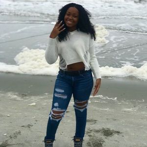 Meet your Posher, Anya